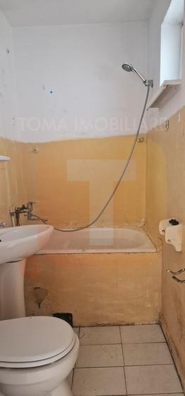 Apartament 3 camere de vânzare, etaj 2 din 4, Aleea Tiparului - 19