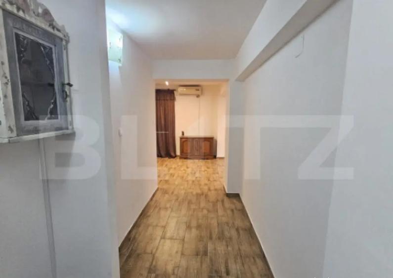 Apartament 3 camere, 98 mp, zona Craiovi?a - Aristizza Roma - 2