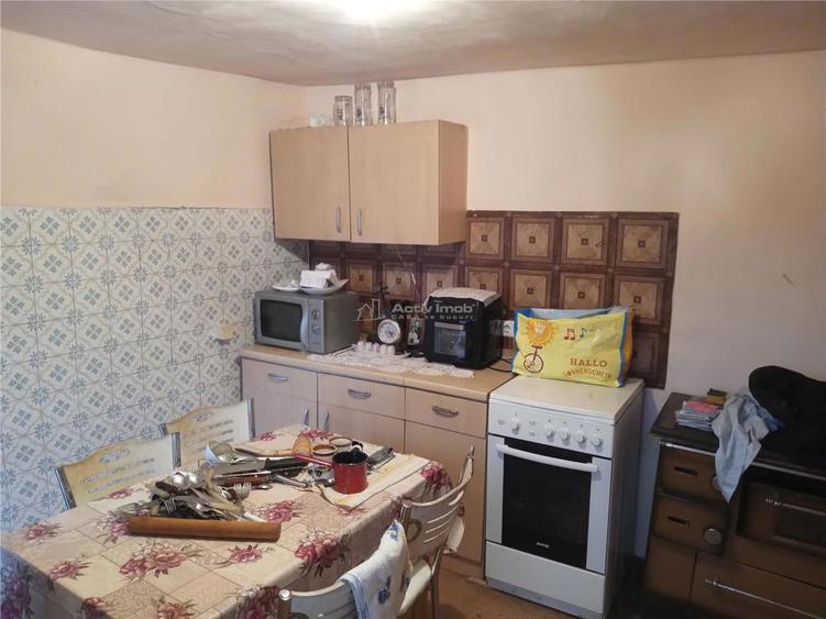 Oravita, Casa de Vacanta, PRET FIX, Zona Lacul Mare - 11