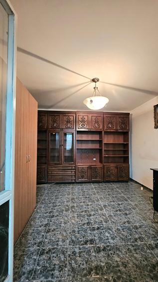 Brâncoveanu - 3 Camere, Etaj 3/4 | COMISION 0% | Ideal Investiție/Renovare! - 6