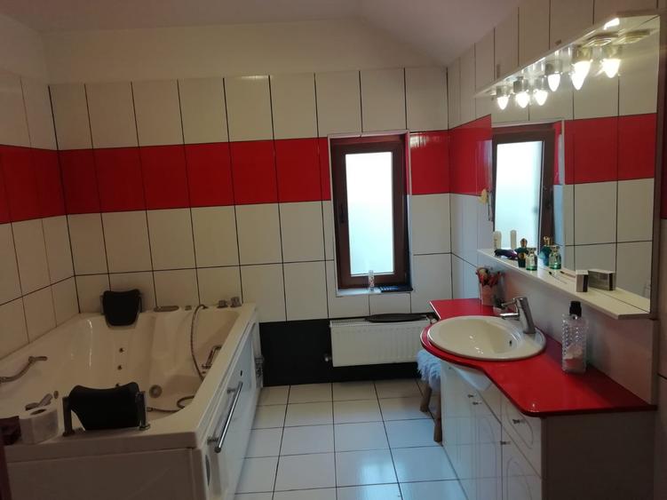 Casa individuala | Curte 700 mp | Garaj, terase, Centrala termica, acte la zi - 11