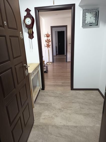Proprietar vand apartament 3 Camere Complet Renovat Mioritei/ Stefan cel Mare - 16