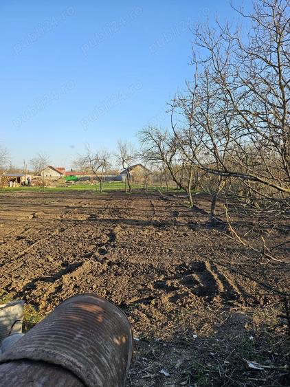 De vanzare casa nemteasca cu teren 1088 mp in comuna Vinga, judetul Arad - 1