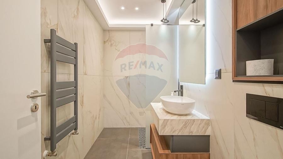 Apartament cu 2 camere de închiriat, Cosmopolit Rise - 15