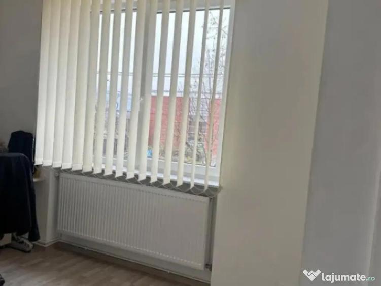 Spa?iu comercial, 3 camere, 80 mp in apropierea centrului v - 3