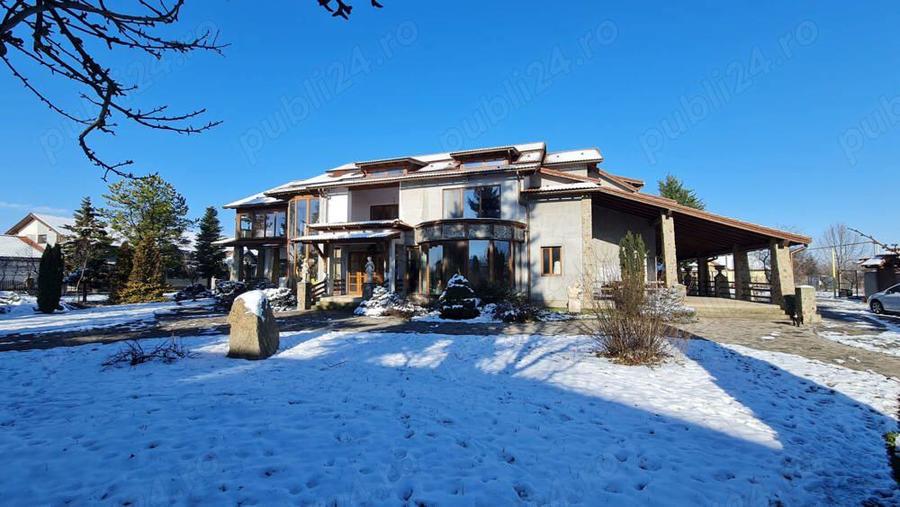 Vila 16 camere si 3 ha teren intravilan - 3