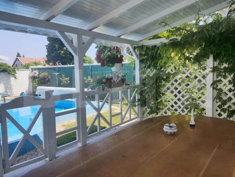 Vila de vanzare, cu 4 camere, 180 mp, zona Fratelia - 20