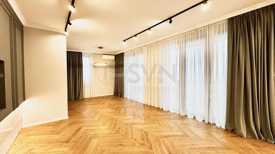 Apartament cu 4 camere decomandat în P-ța Unirii