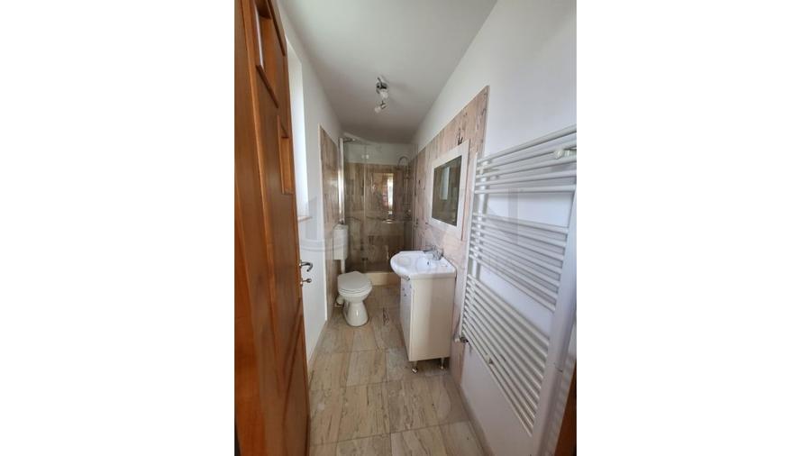 REV2005300 Casa - Otopeni - Mc Donalds - 6