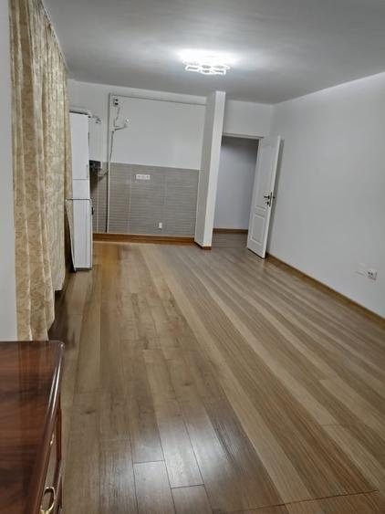 Garsoniera 42 mp de inchiriat – zona ultracentrala Targu Jiu, ideala birou - 2