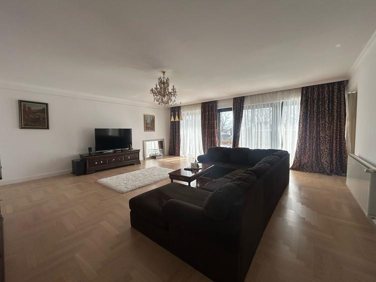 Penthouse vedere lac  4 camere Parc Bordei - parc Herastrau - 1