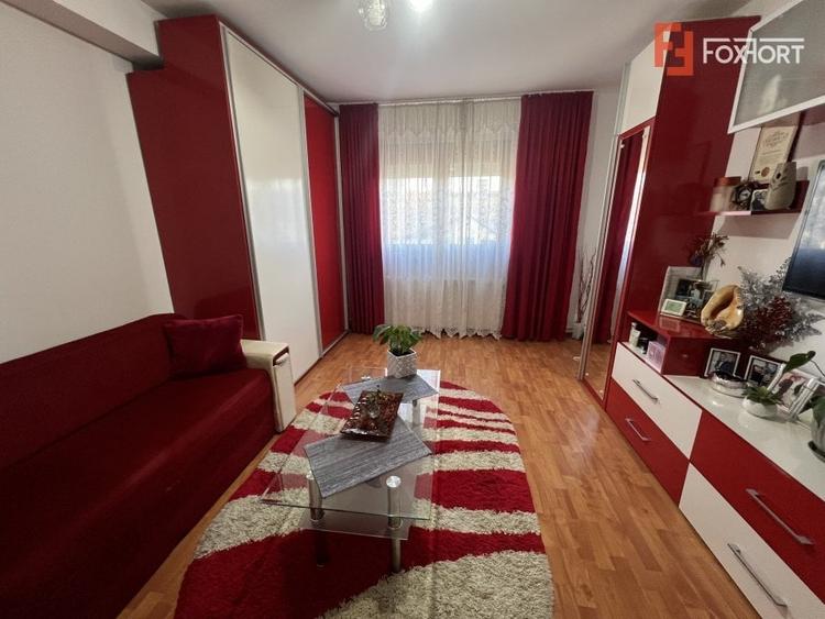 Apartament cu 2 camere decomandat - zona Iosefin - 11