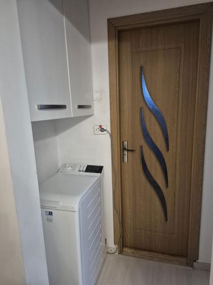 Vand apartament 3 camere semidecomandat - 8