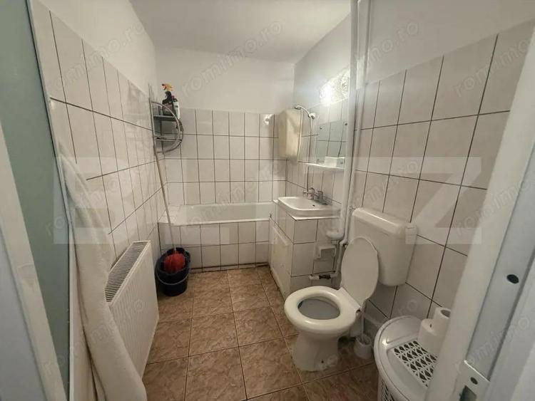 Apartament 3 camere, 58 mp, zona Micro 11 - 3