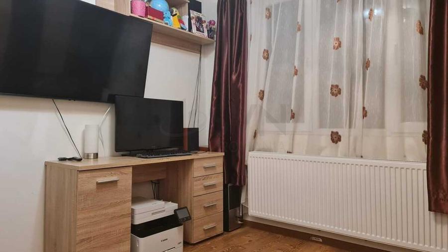 REA1027135 Apartament 3 Camere I De Vanzare I Drumul Taberei - 4