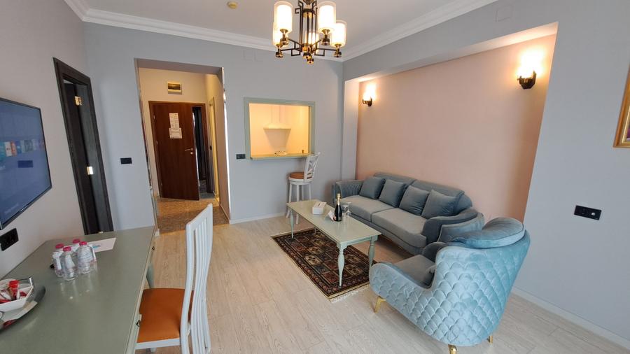 APARTAMENT LUX IN COMPLEX HOTELIER - 1