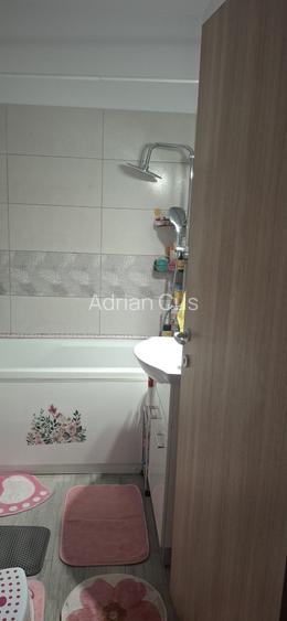 Ap 2 camere etaj 1/3 Str Independentei Pantelimon Tuborg