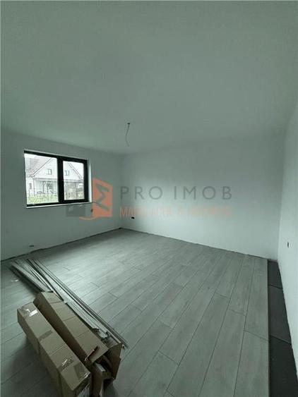 Casa tip parter + pod inalt zona Spataru - 2