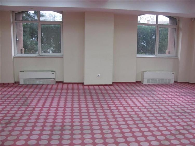 Caro Castel Office Building - 352 mp - 10