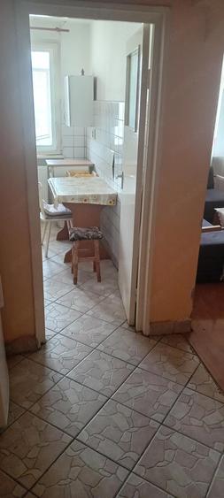 Inchiriez apartament cu 2 camere - 2