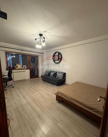 Apartament cu 1 camere de vanzare in zona Vitan Mall