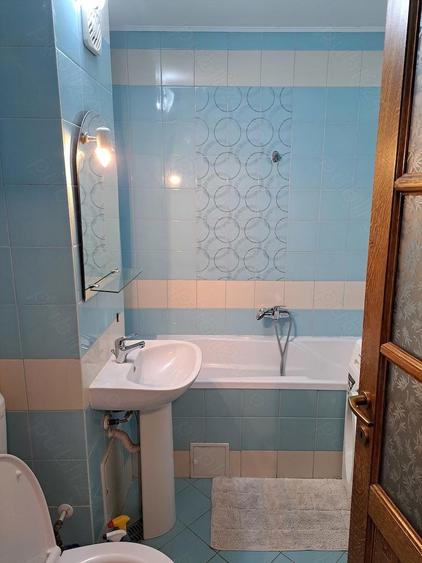 Inchiriez garsoniera - 2