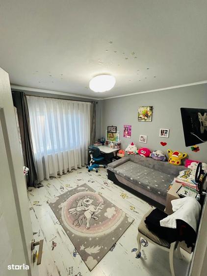 Apartament cu 3 camere în Rogerius