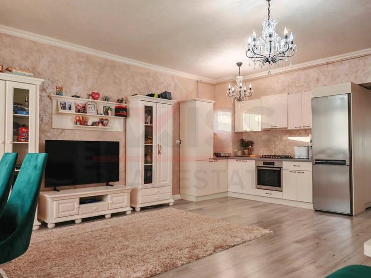 Apartament cu 2 camere decomandat, mobilat în Faleza Nord