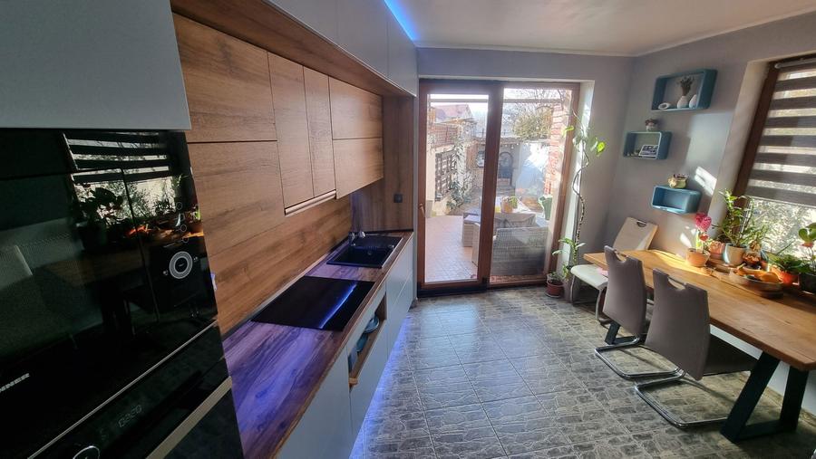 Vand casa P+M in oras - 7