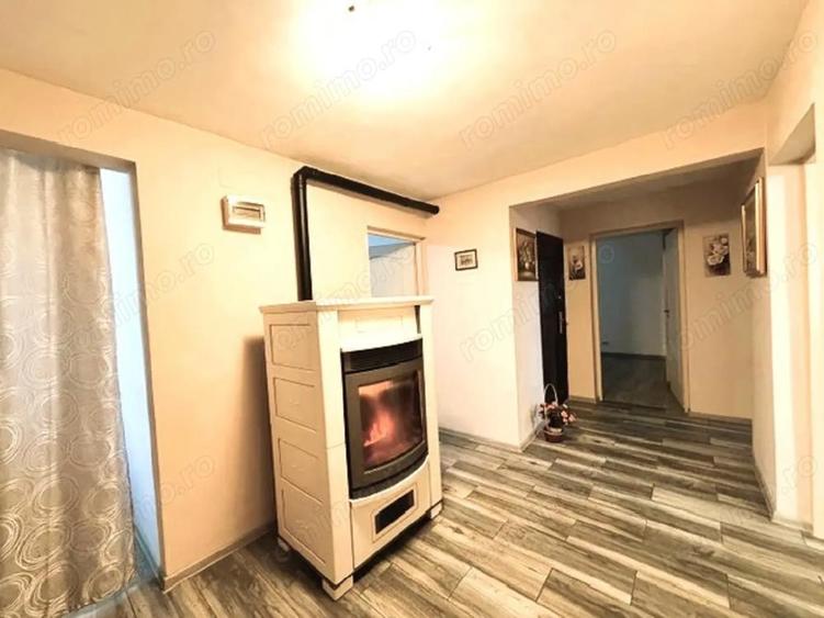 CASA in Brebeni Se vinde sau se schimba cu garsoniera in Slatina - 13