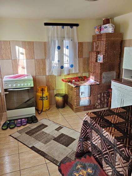 Casa de vanzare,com Bezdead sat Magura (Tunari) jud Dimbovita - 2