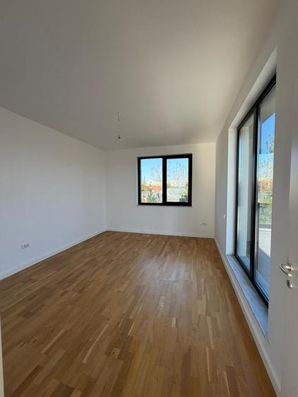 Vila de lux cu piscina Pipera, langa Scoala Americana - NOU - 28