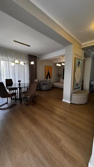 Apartament deosebit cu vedere panoramică către Pădurea Băneasa - 9