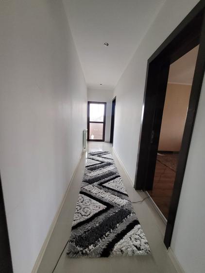 Localitatea Lumina - Central - Vila P+1 - constructie caramida - 742 mp teren - 14