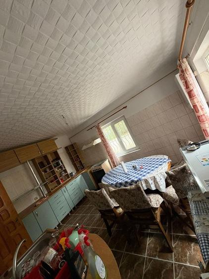 Casă cu 4 camere în Valea Mare