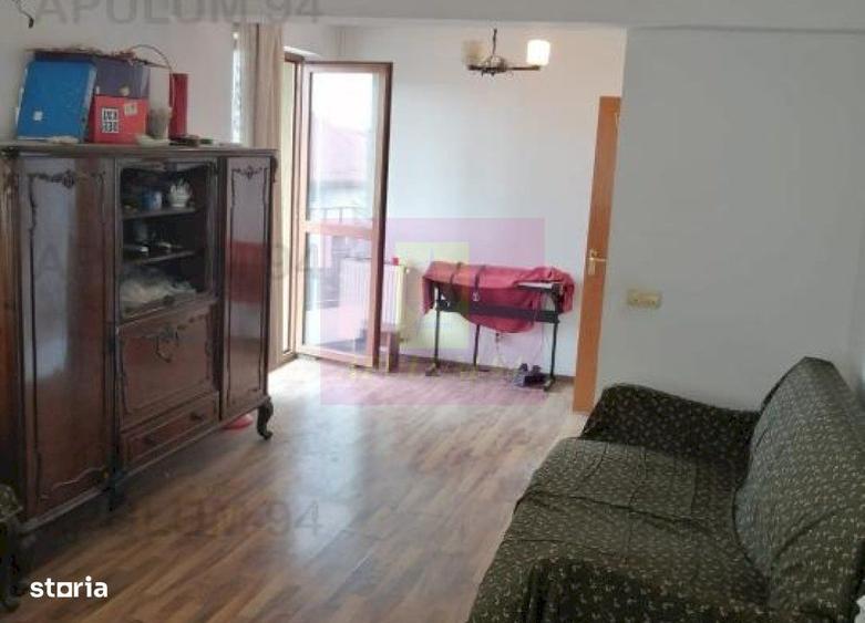 Casă cu 4 camere în Prelungirea Ghencea