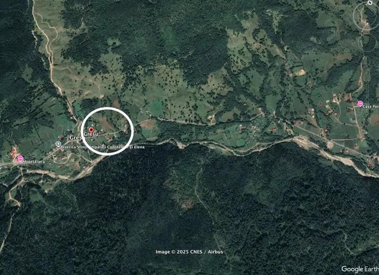 Teren intravilan de 866 mp de vanzare in inima Mun?ilor Vrancei Gresu - 2