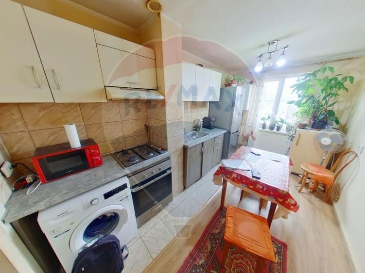 Apartament cu 4 camere de vânzare în zona Carrefour Flora - 6