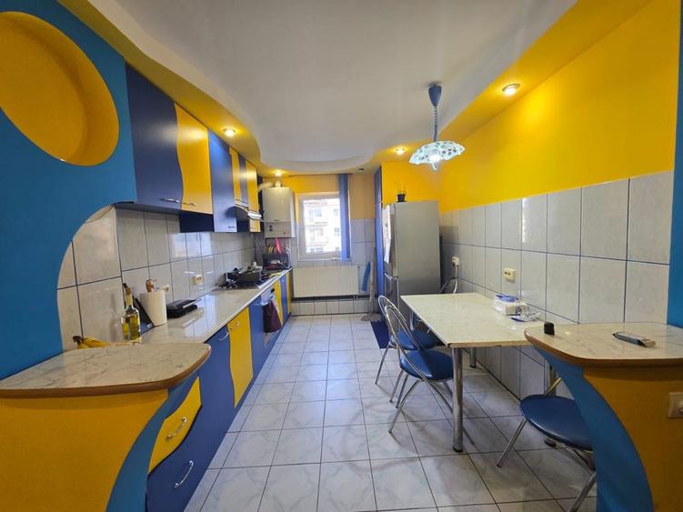 Apartament de inchirat cu 3 camere - 2