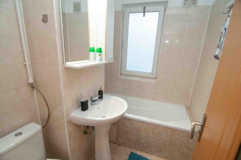 Doua camere la un minut de metrou Eroii Revolutiei - 5