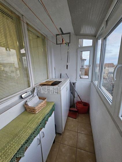 Vand sau inchiriez apartament 2 camere semidecomandat 4 4 Tomis 2, Cri?anei 65A - 8