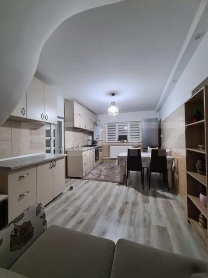 Casa cu 3 camere, 75 mp, zona Central - 4