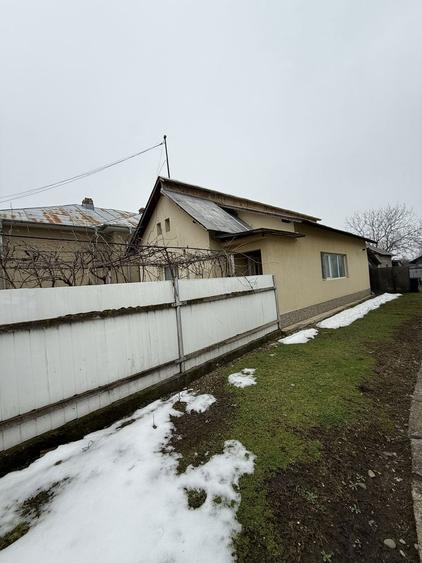 Casa de vanzare Bucsani, Dambovita, teren 1300 mp - 3