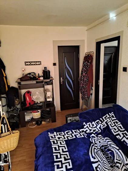 vanzare garsoniera 32mp..zona Scoala 7 - 2