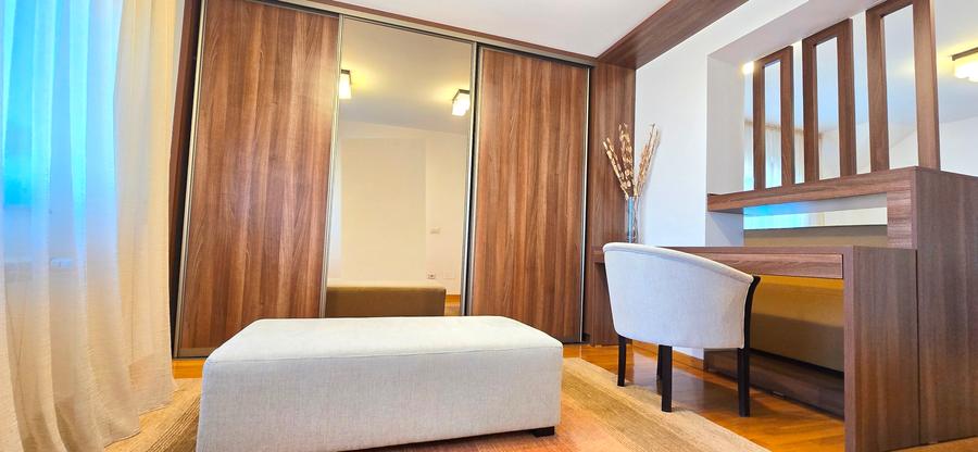 VILA impresionanta 285 mp, 6 camere, langa Pleiada - BUCIUM, 3000 mp teren - 17