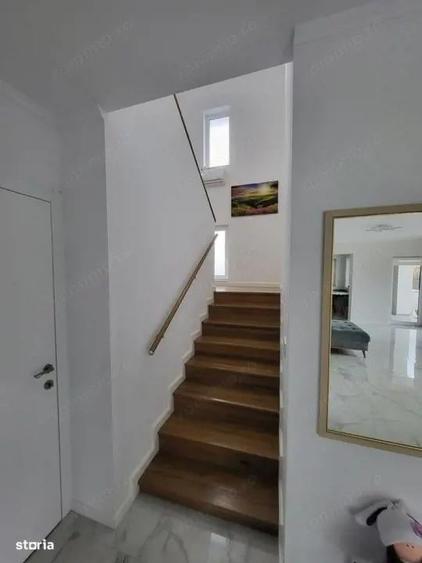 Proprietar, vand casa noua - 4 camere - 7