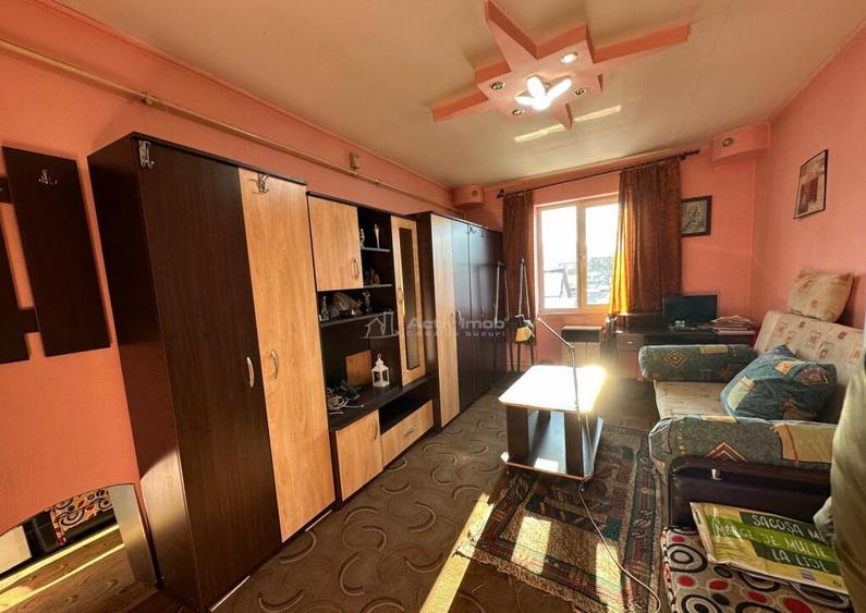 Resita, 1 Camera Bucat.si Baie,zona Lunca - 2