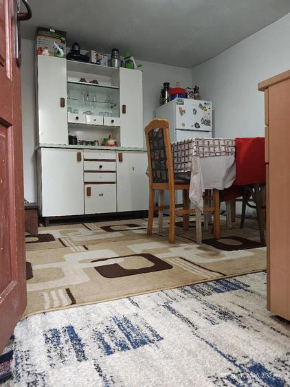 Casa Batraneasca - 3 camere - 8