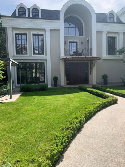 Vilă Individuala spațioasă | Locație premium - 1