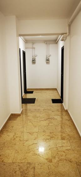 ► Palazu MARE Garsoniera 40m² cu BALCON Mobilata Utilata Centrala pe Gaze LIFT - 12